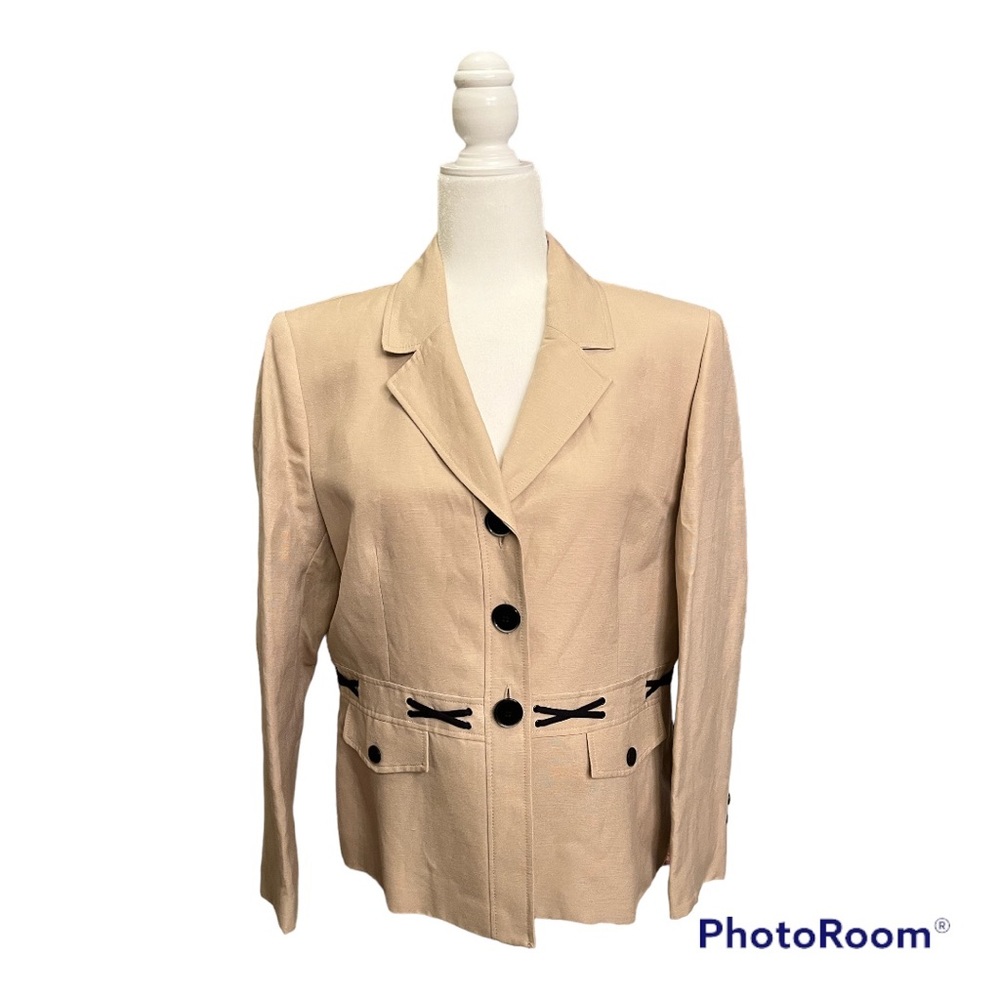KASPER brand dress jacket. Size 16p. NWT.